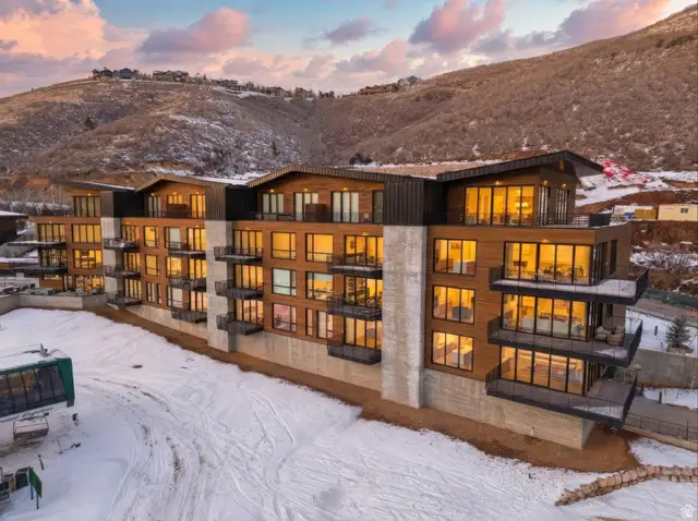 3267 W Deer Hollow Dr #3206, Deer Valley, UT 84060 - Image #2