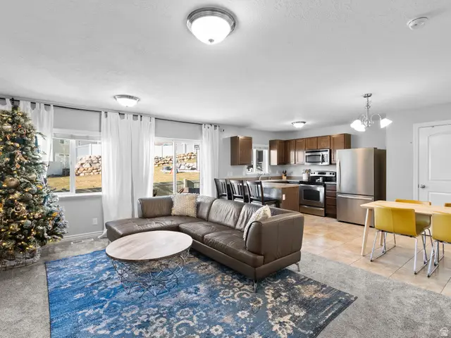 2043 N Belmont Dr, Saratoga Springs, UT 84045 - Image #3