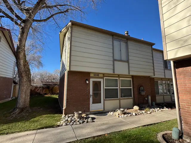 6048 S 2075 E, Holladay, UT 84121 - Image #1