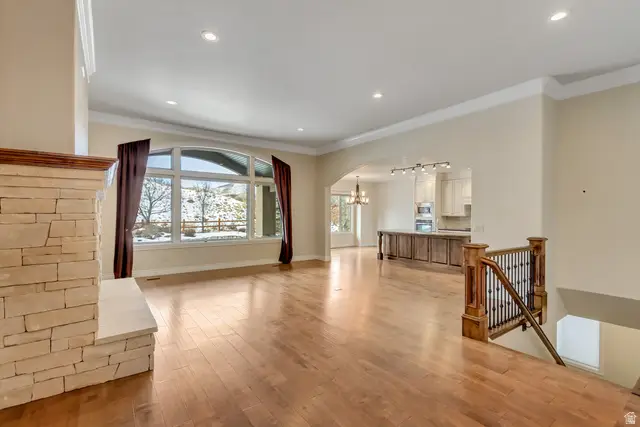 2154 E Viscaya Dr, Draper, UT 84020 - Image #3