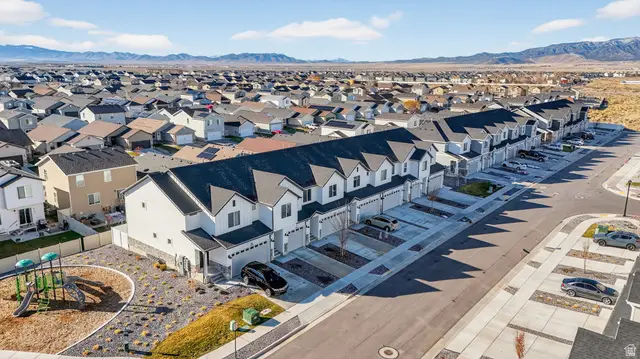 1760 E Fall St N, Eagle Mountain, UT 84005 - Image #2