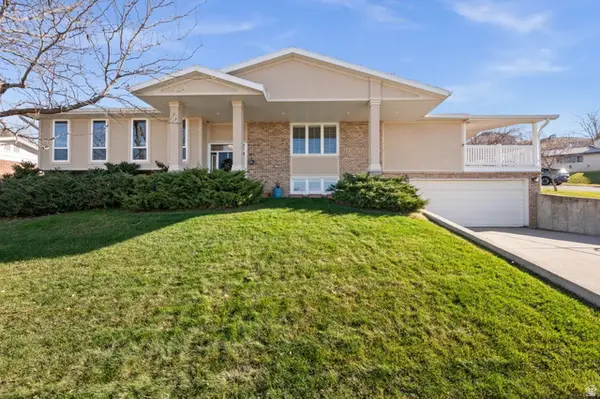 2671 S Edgehill Dr E, Bountiful, UT 84010