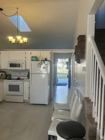 4752 W Mona Ln, West Jordan, UT 84084 - Image #3