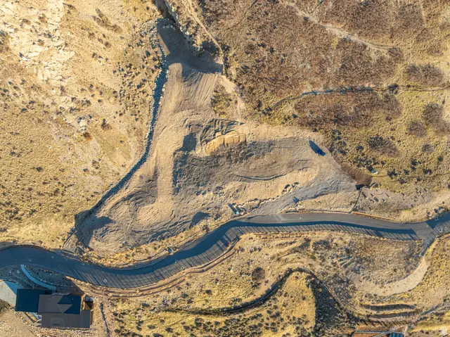 2427 S Cannon Point Dr, Salt Lake City, UT 84109 - Image #1