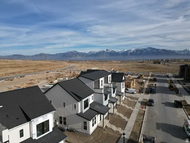 7002 W Hidden Hills Way S #183, West Jordan, UT 84081 - Image #2