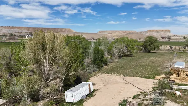 Address Withheld By Seller, Orangeville, UT 84537