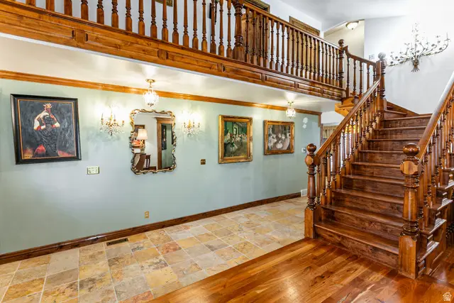 9650 S Buttonwood Dr, Sandy, UT 84092 - Image #3