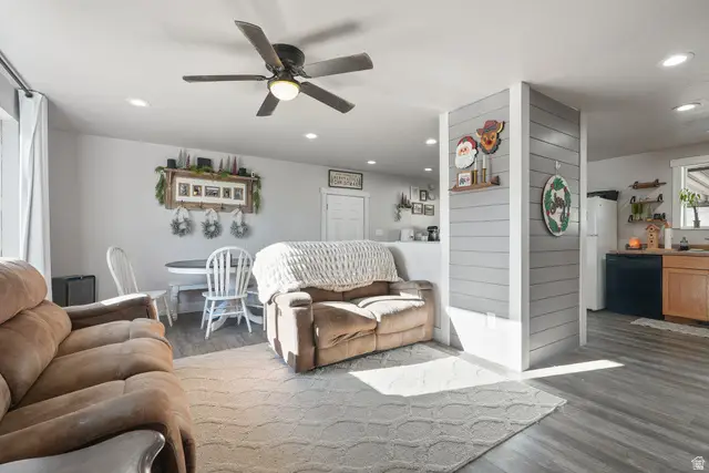 648 W 2200 N, Clinton, UT 84015 - Image #2