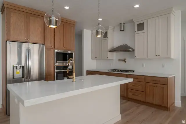 2563 E 2250 N, Layton, UT 84040 - Image #2