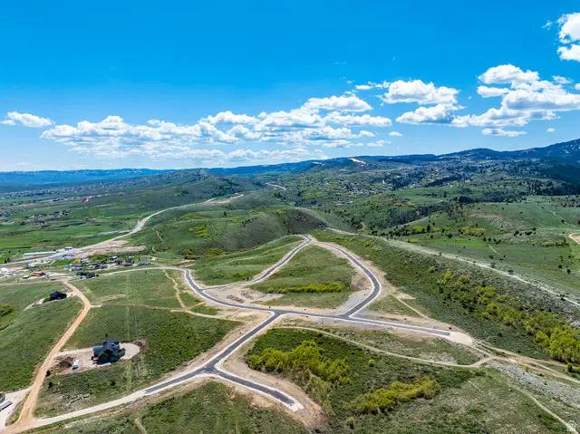 255 N Lakeview Traverse Rd #15, Garden City, UT 84028 - Image #2