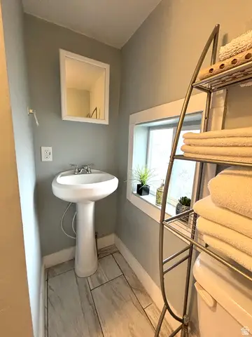 665 S Musser Ct, Salt Lake City, UT 84102 - Image #2