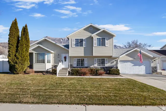 9976 N Oak Rd W, Cedar Hills, UT 84062 - Image #1