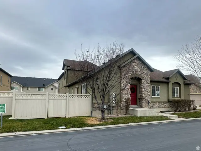 654 E Wyngate Pointe Ln, Draper, UT 84020 - Image #2