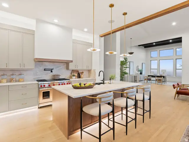 871 N Sandhurst Dr E, Salt Lake City, UT 84103 - Image #3