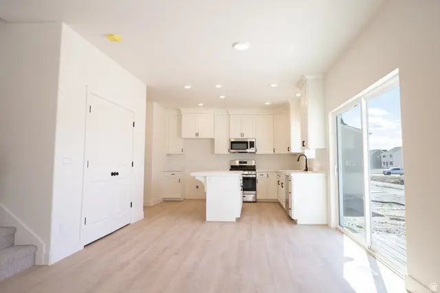 3371 N Gray Wolf Lane Lot #4011, Eagle Mountain, UT 84005 - #2