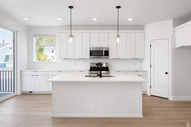 289 E Vaughn Ln #14, Midvale, UT 84047 - Image #2