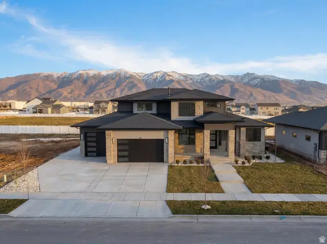 316 N Amber Ln, Layton, UT 84041 - #2