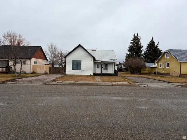 1014 Jefferson St, Montpelier, ID 83254 - Image #1