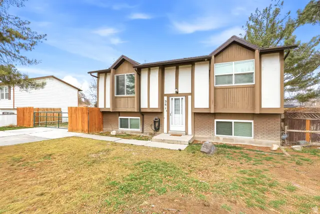 361 E Main St, Grantsville, UT 84029 - Image #2