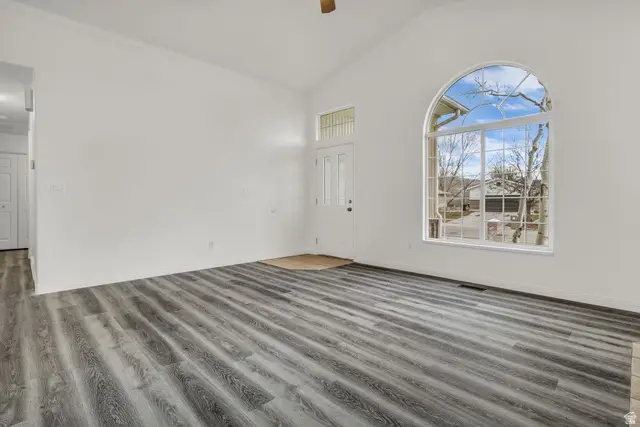 1032 W 1400 S, Woods Cross, UT 84087 - Image #2