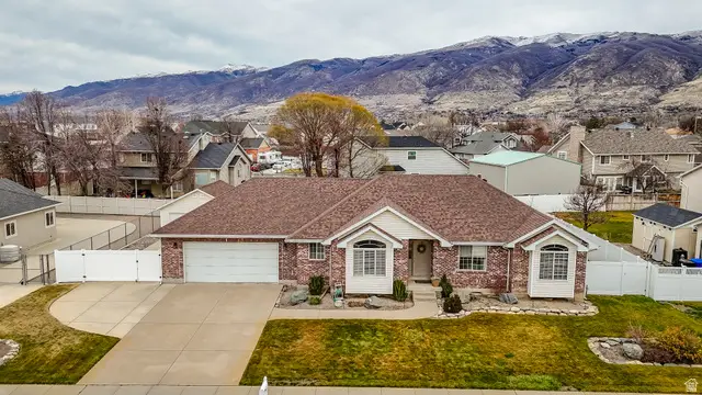 954 W Ruby Way, West Bountiful, UT 84087 - Image #1