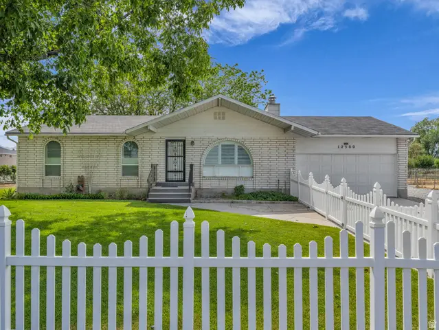 12580 S Janice Dr, Riverton, UT 84065 - Image #2