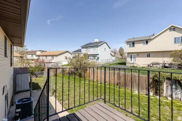 2562 N 1150 W, Layton, UT 84041 - Image #3