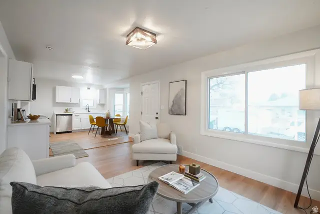 5368 S 2200 W, Roy, UT 84067 - Image #3