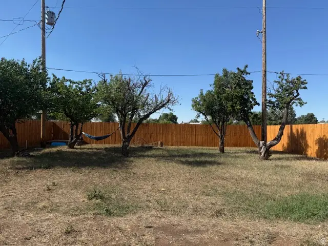 280 W Uranium Dr, Monticello, UT 84535 - Image #2