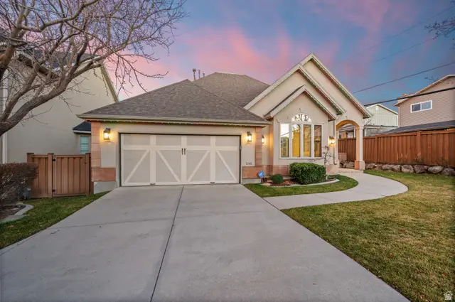 7195 S Villandrie Ln, Salt Lake City, UT 84121 - Image #2