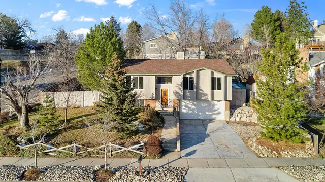 2333 E Cliff Swallow Dr, Sandy, UT 84093 - Image #3