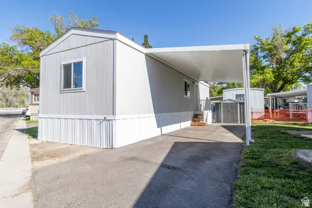 1753 W American Park Dr, West Valley City, UT 84119 - #3