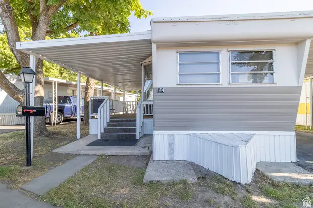 144 E Garden Park Cir, South Salt Lake, UT 84115 - #3
