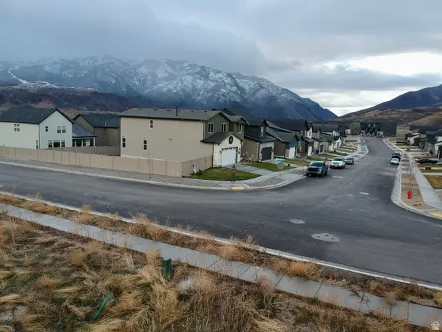 6056 N Timpanogos Ln #221, Mountain Green, UT 84050 - Image #3