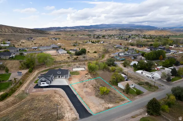 166 S 3500 W, Vernal, UT 84078 - Image #2
