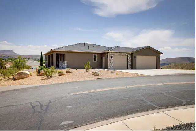 217 W Terrace Cir, Toquerville, UT 84774 - Image #1