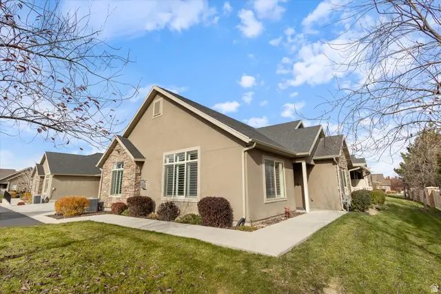 9223 S 1870 W #D, West Jordan, UT 84088 - Image #2