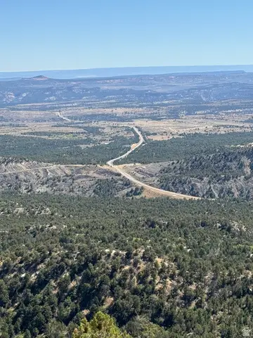 2 Mineral Springs Rd, Mount Carmel, UT 84755 - #2