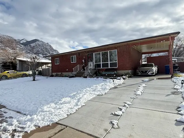715 E Lockwood Dr, Ogden, UT 84404 - Image #2
