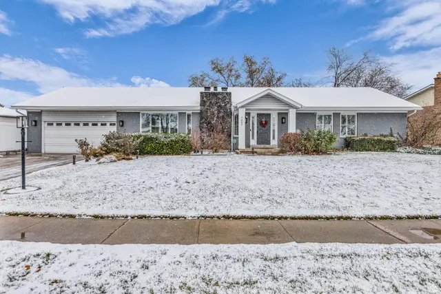 7885 S Manzano Dr, Sandy, UT 84093 - Image #1