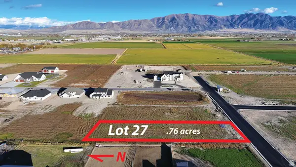 8344 W 10900 N #27, Tremonton, UT 84337