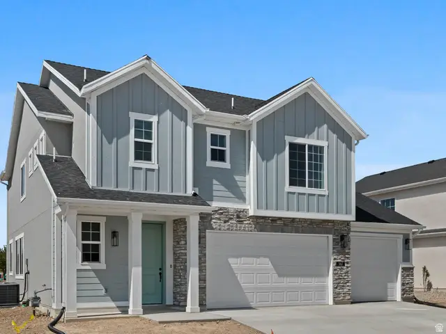 987 N Amberly Dr, North Salt Lake, UT 84054 - #3