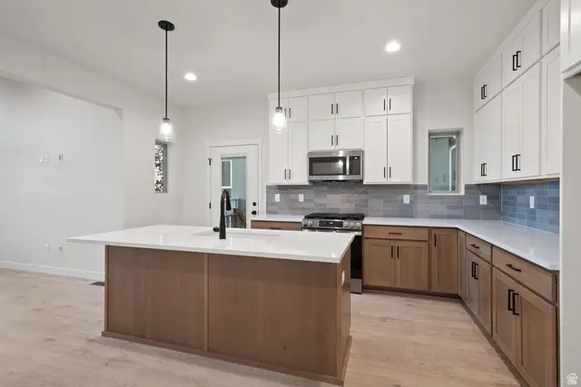 11383 S Easy Bee Rd, South Jordan, UT 84009 - Image #2