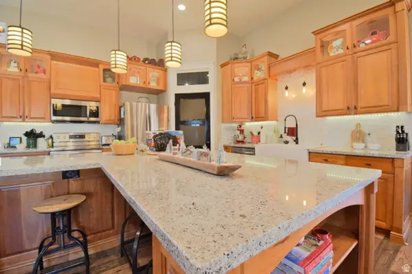 656 S Bullion Canyon Road Rd, Marysvale, UT 84750