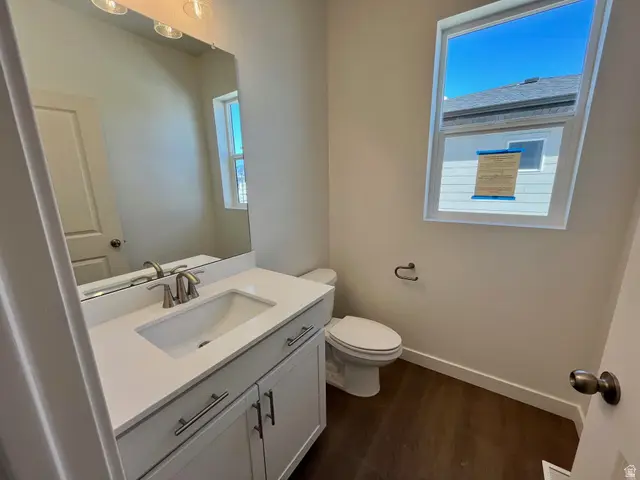 1145 E Blackfeet Dr #521, Eagle Mountain, UT 84005 - Image #3