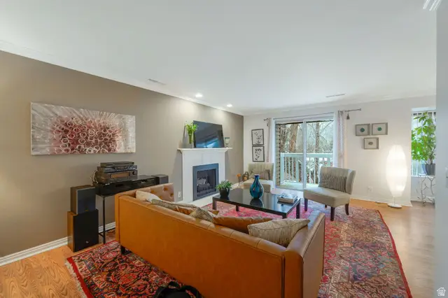 875 E Arrowhead Ln #42, Murray, UT 84107 - Image #3