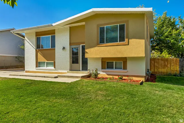 3914 S Manhatten Dr, West Valley City, UT 84120 - Image #2