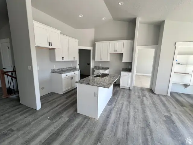 2349 E Sego Liliy Dr, Eagle Mountain, UT 84005 - Image #2