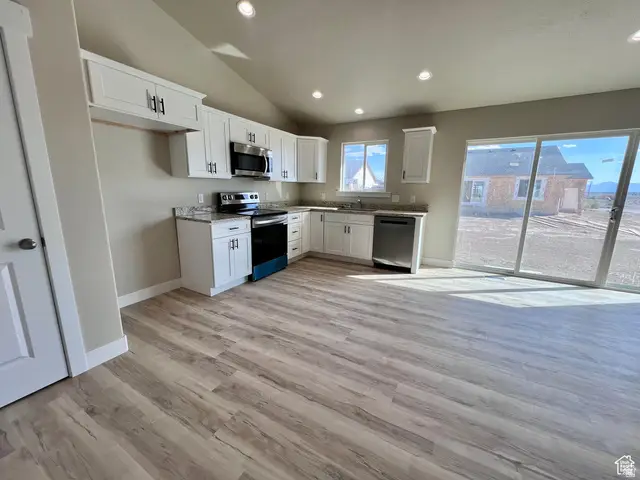 2322 E Yellow Blossom St #480, Eagle Mountain, UT 84005 - Image #2