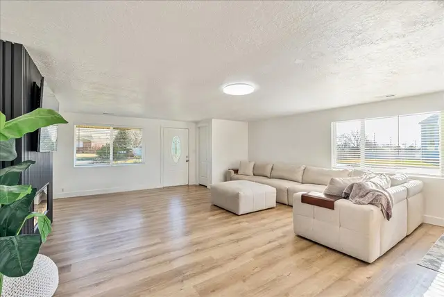 1977 N 1300 W, Pleasant Grove, UT 84062 - Image #3